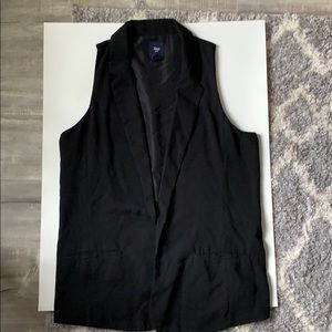 Gap vest